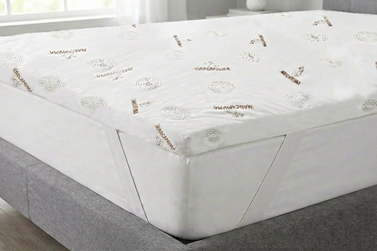 Comfort Model Topper – Luxury Cover with Elastic Corner Straps - Marcapiuma