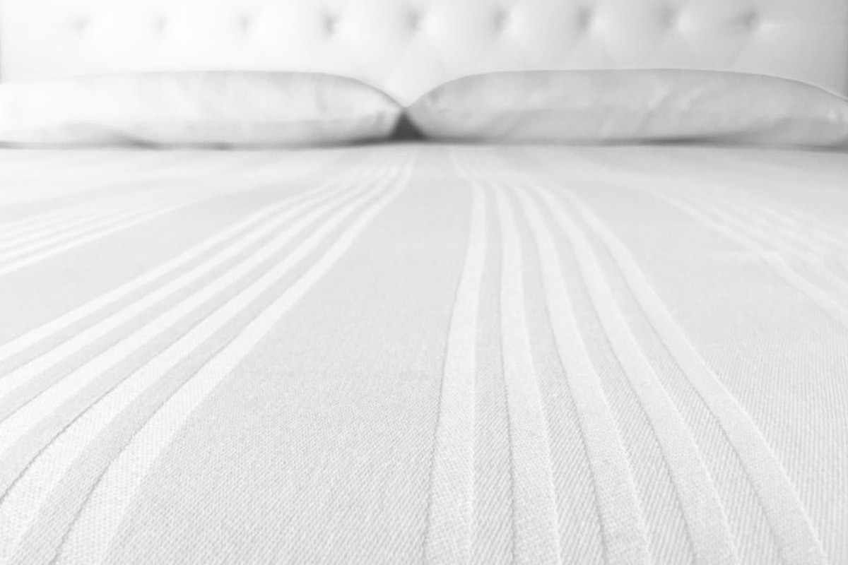 Cotton Bag-Style Mattress Protector with Zipper | Non-Quilted and Breathable